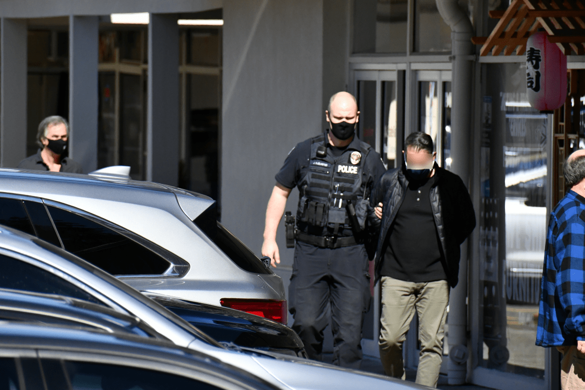 Business owner arrested for failing to shred customers’ documents, led to ID&nbsp;Theft