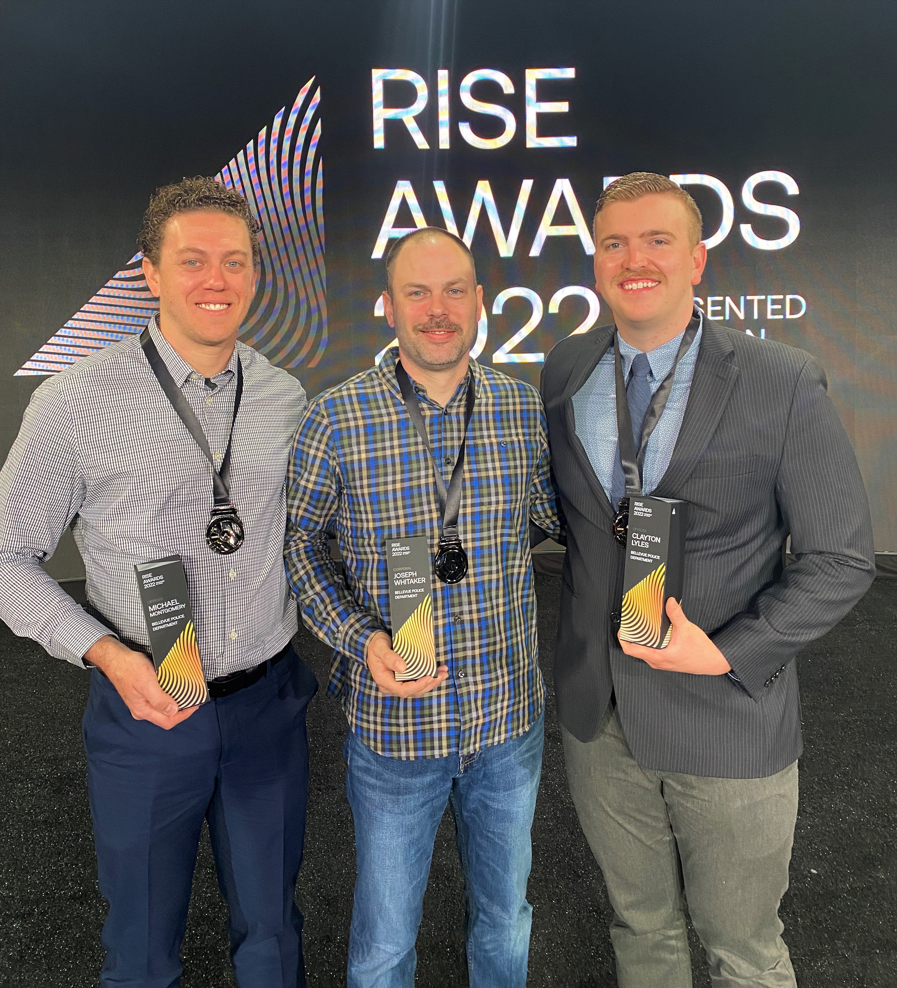 rise-award-1